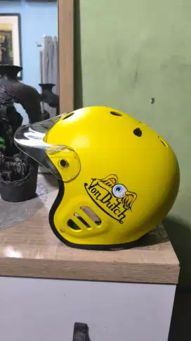 Helm Full Skate Helm Sepeda Motif Von Dutch