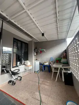 Dijual rumah full Renov Graha Raya Bintaro Jaya Tangerang selatan