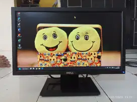 Monitor LED Dell 19 inci, Mulus, Normal, Kabel lengkap.