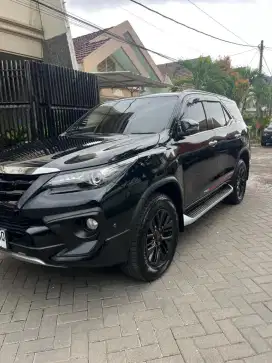 FullVar| fortuner VRZ TRD 2018 (L) asli full ori