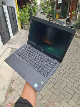 DELL LATITUDE 5280 CORE I5 GEN 7 RAM 8GB SSD 128GB