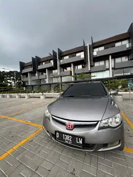 Di jual mobil vicic