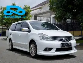 Nissan Grand Livina Hws At 2015 Putih