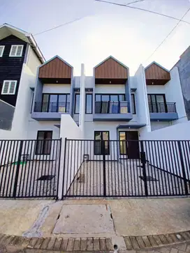 100 mtr dr Raya Kenjeran‼️Rumah Dijual Lebak Timur Baru Gress