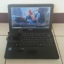 Jual murah dan cepat, Laptop Asus E202S intel Celeron