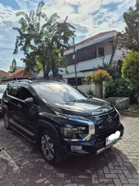 Km25rb| xpander cross premium 2023 reg asli expander sangat bagus