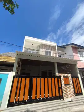 DIJUAL RUMAH 2 LANTAI