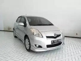 Toyota Yaris S Limited 1.5L Automatic Tahun 2011 Silver Metalik