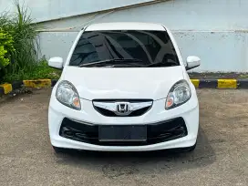 Dp 9jt Brio E AT Matic 2013 Putih Honda usd 2014 dp pk motor