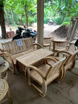 Kursi sedan bahan kayu jati baru