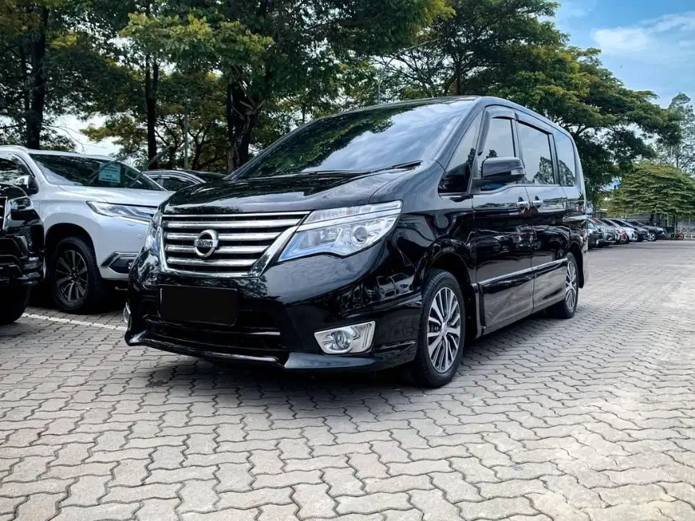 NISSAN SERENA HWS AT MATIC 2018 HITAM KM 66RB