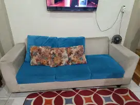 Sofa rumah 4 Seater
