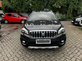 DP 5JT SX4 SCROSS AT 2019 LOW KM 39RB ANTIK !!