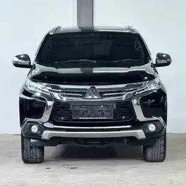 Mitsubishi Pajero Sport Dakar Matic 2019 hitam 2018