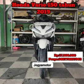 Honda Vario 150 tahun 2019