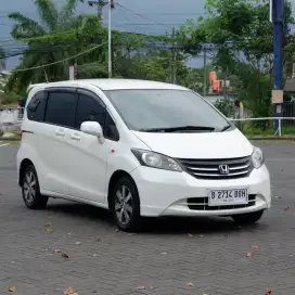Honda Freed E PSD 2009 AT