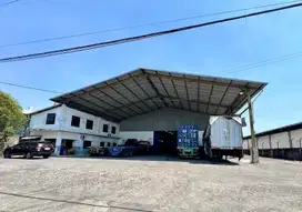 Gudang Siap Pakai Kalianak Lokasi Strategis