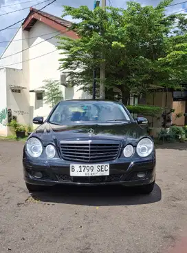 Mercedes-Benz E200K 2010 Bensin