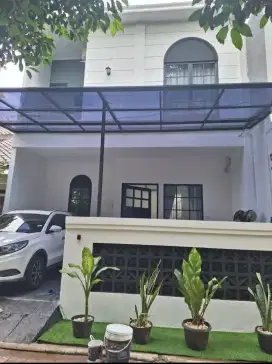 Dijual Cepat!! Rumah Komplek Cirendeu Dekat Banget MRT Lebak Bulus