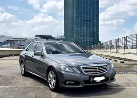 Mercedes-Benz E250 AVANTGARDE TDP.15jt NIK.2010