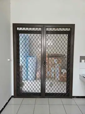 Dijual Rumah Minimalis Modern Di Area Exlusive Kota Baru Parahayangan