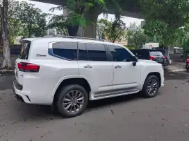 Land cruiser 300 VXR ( LC300 Landcruiser Vxr )