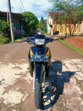Nia:SUPRA 2002 PAJAK ON STNK BPKB READY NEGO TIPIS AJA