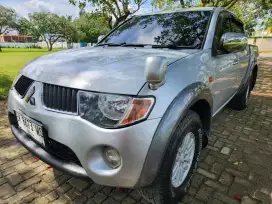 Mitsubishi Strada Triton 4x4 GLS 2.5 2009