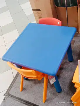 Bangku & Meja Anak Lucu Nyaman, Bikin Si Kecil Betah Di Rumah