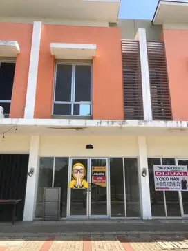 Ruko 2 Lantai lokasi strategis di citra maja