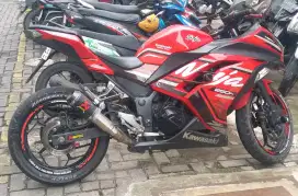 Dijual Ninja 250 FI 2017 Low KM