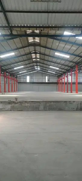 DISEWAKAN GUDANG PRODUKSI SELUAS 11600 METER DI LEGOK TANGERANG MURAH