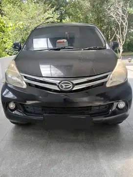 Mobil xenia dengan pemakaian rendah sekitar bogor