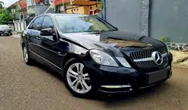 Mercedes Benz E250 Avantgarde Hitam Metalik 2011 No Genap TDP 15 Juta