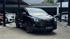 Innova reborn V diesel AT 2022