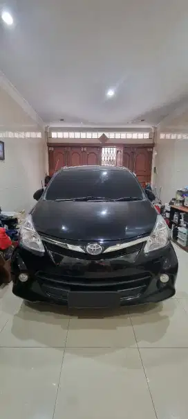 TOYOTA AVANZA VELOZ 1.5 Matik A/T 2012