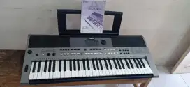 keyboard yamaha psr e443