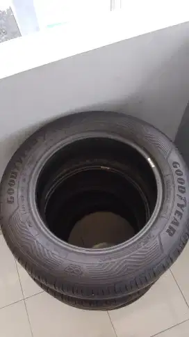 Ban Good Year 205/65 R16