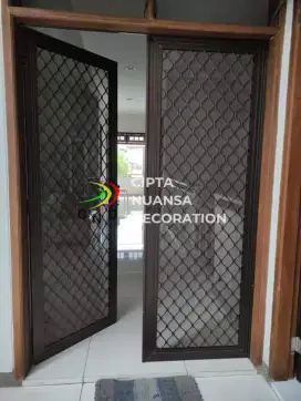 PINTU KASA NYAMUK ALUMUNIUM