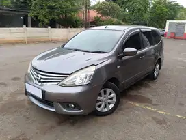 Pajak Panjang - Nissan Grand livina 1.5 Highway Star Bensin-MT 2016