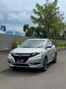 Honda HRV prestige 2015 termurah