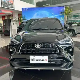 DP 65JT YARIS CROSS GR TSS 2025 KREDIT HITAM PUTIH READY
