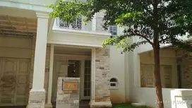 Di Jual rumah di Grand Taruma