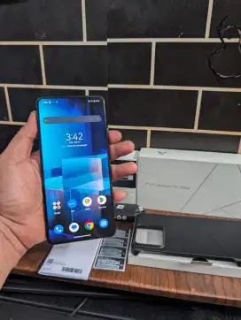 Asus Zenfone 11 Ultra 5G 12/256Gb Mulus Normal Siap Pakai