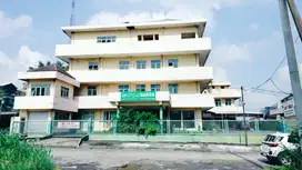 Dijual Gedung Bekas Rumah Sakit Strategis Siap Pakai