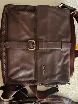 Tas selempang piercardin leather