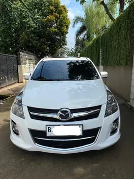 Mazda8 2.3 AT 2012