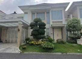 RUMAH MEWAH MINIMALIS DI PAKUWON CITY GRAND ISLAND SANTIAGO ROSA