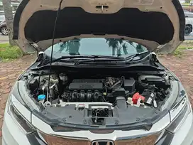 Pajak Panjang - Honda HR-V 1.5 S Bensin-AT 2020