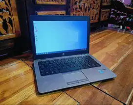 Laptop HP 820 Core i7-4600U Ram 8Gb Normal Baterai 5 Jam